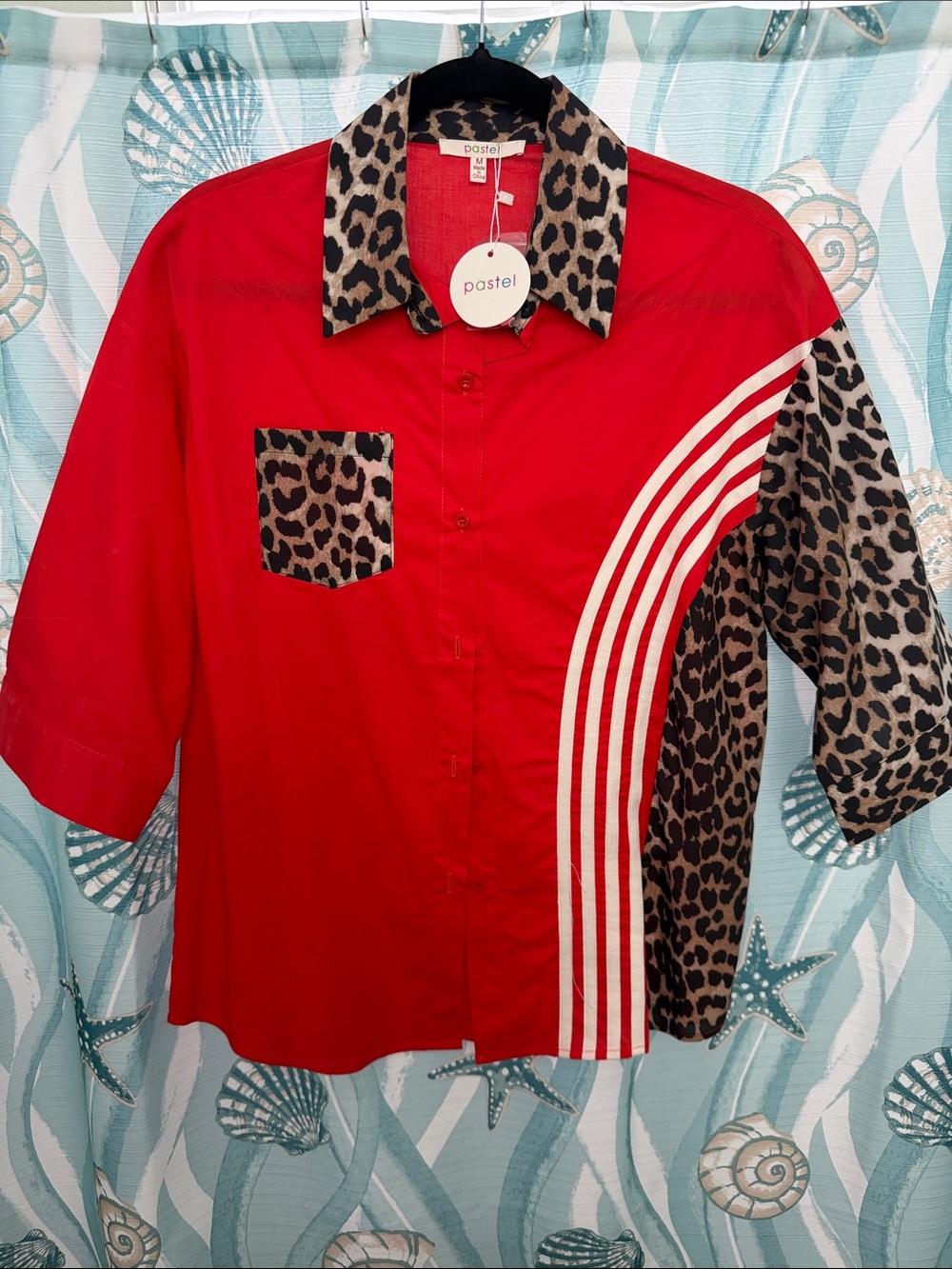❤️ Pastel Women’s Red Leopard Print Button-Up Blouse | Size Medium | NWT